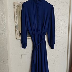 Vintage Nordstrom Townsquare Dark Blue Pleated Dress With Belt Size 10